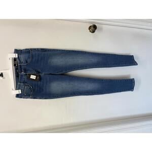 Fashion Nova Women's Blue Skinny Jeans Size 7/8